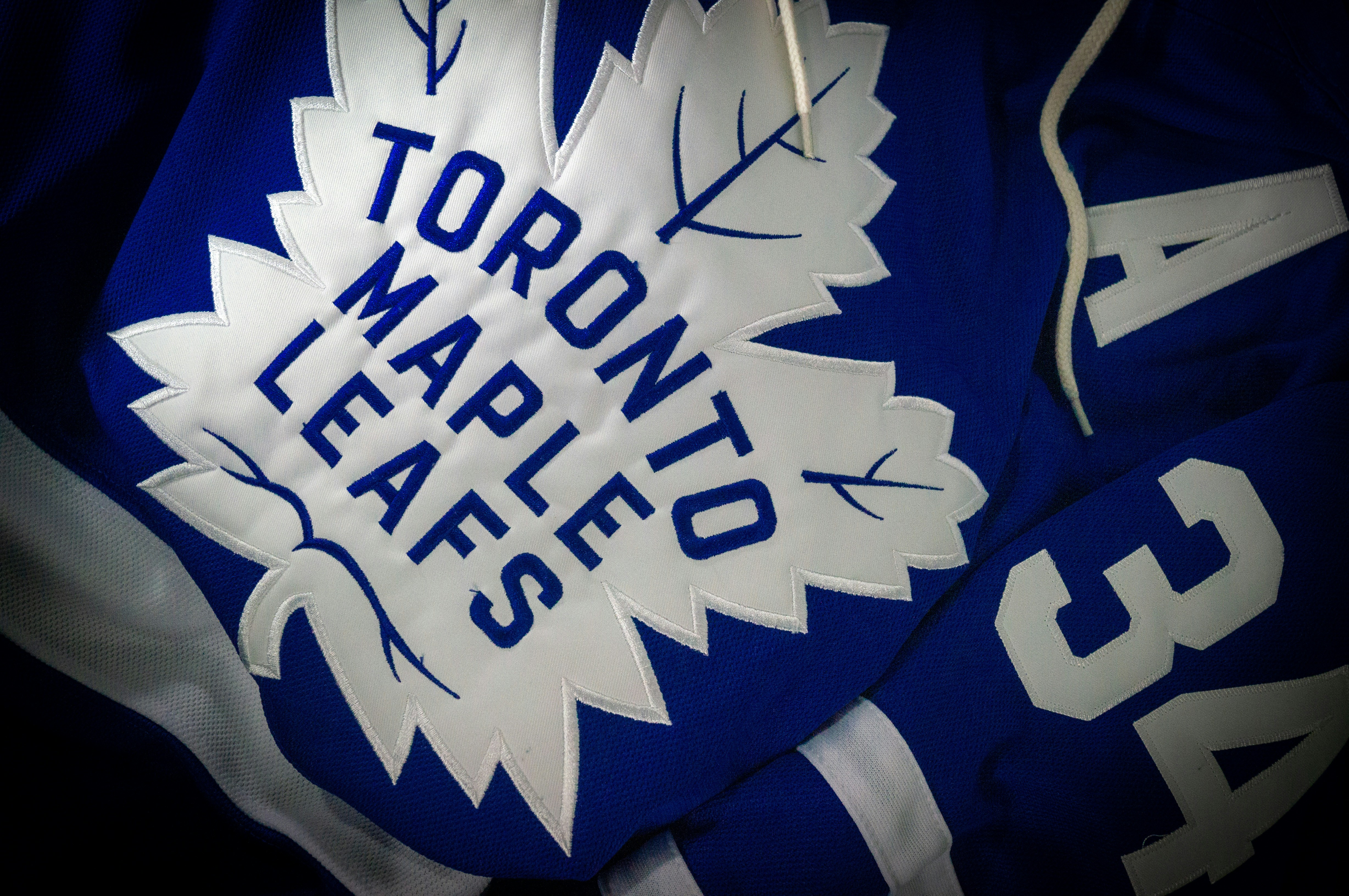  A Toronto Maple Leafs jersey 